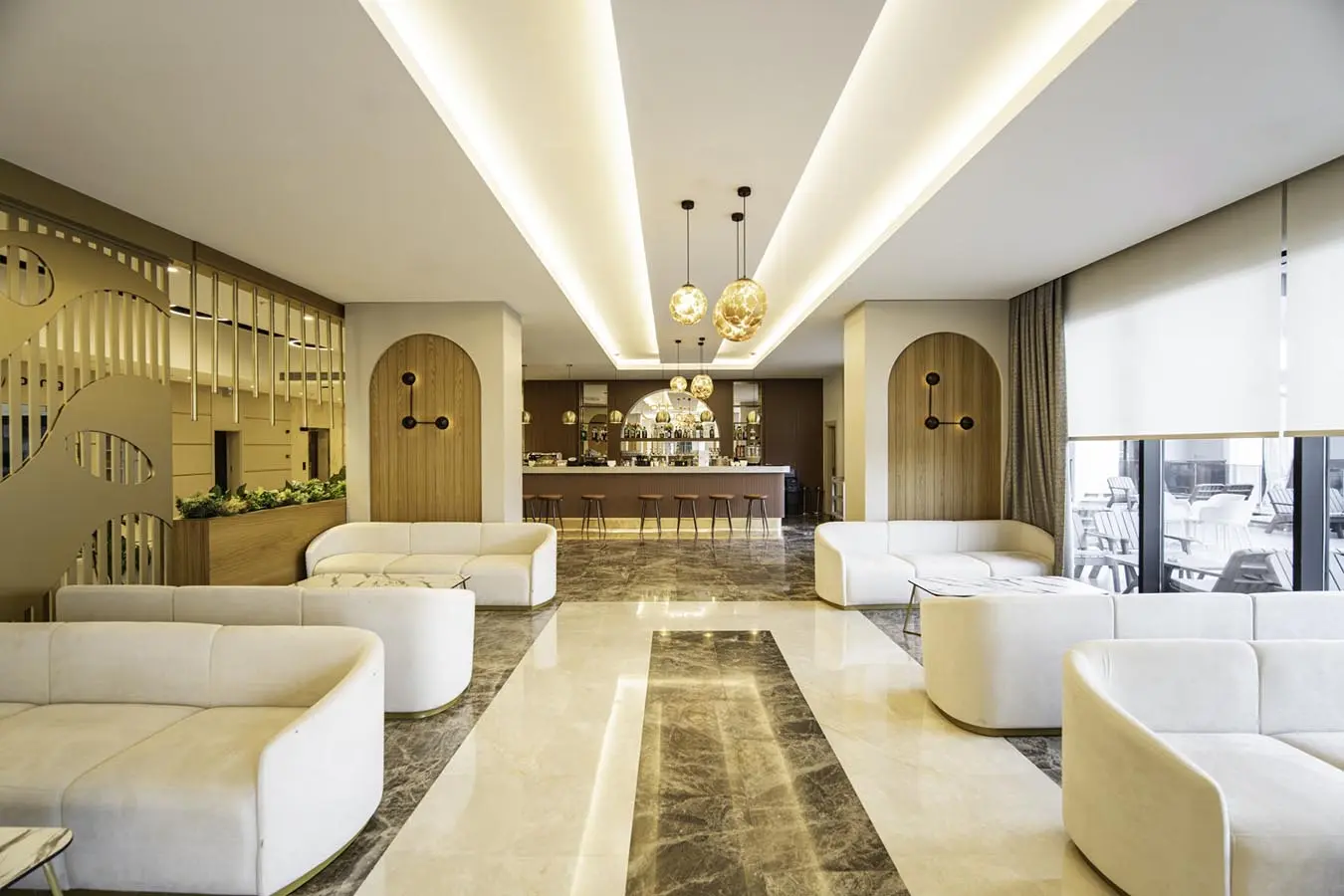 Side Moon Palace Hotel